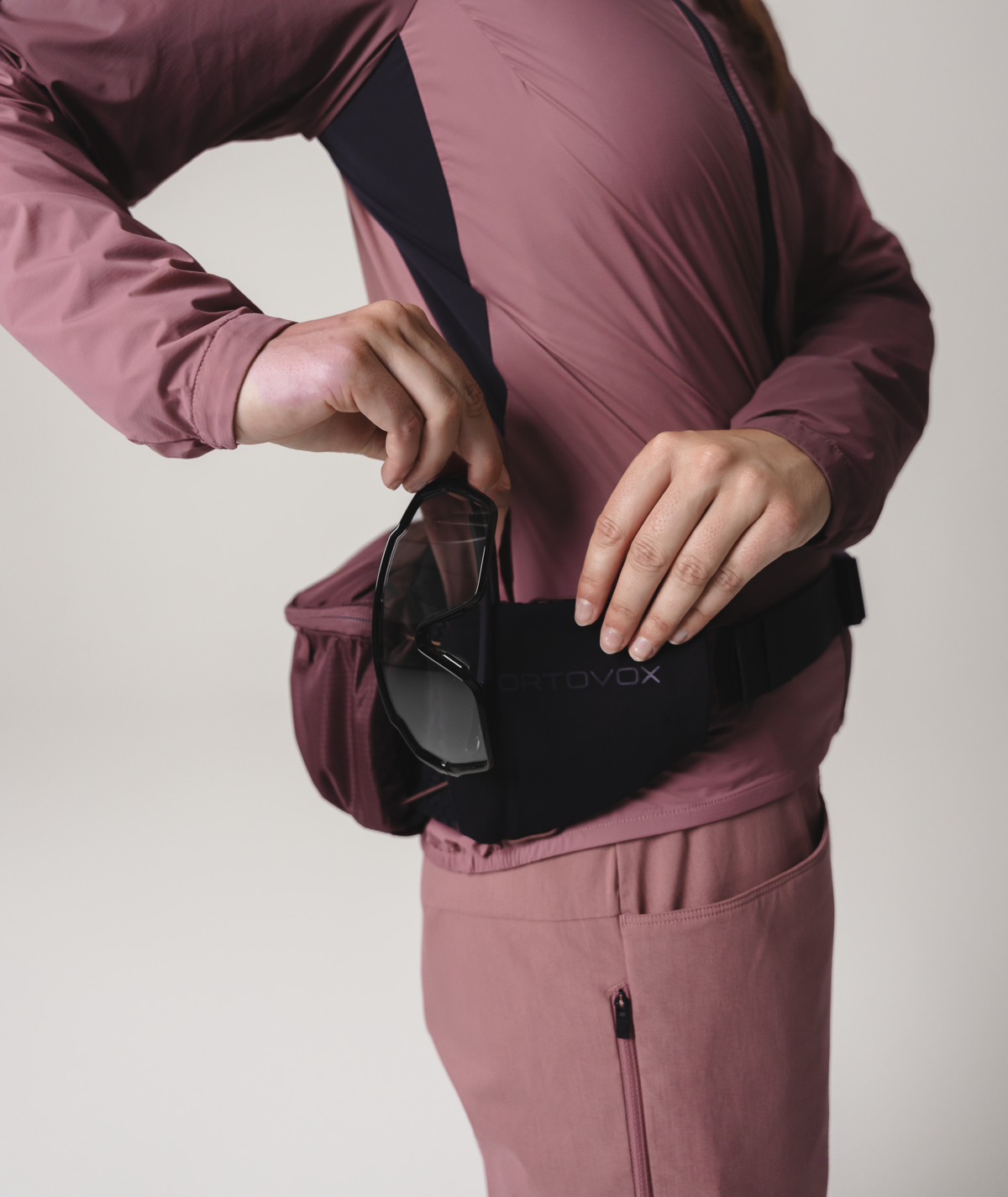 SEQUENCE HIP PACK 3 chestnut