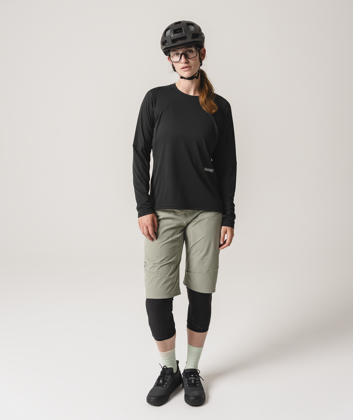 SEQUENCE TRAIL SHORTS W green sage