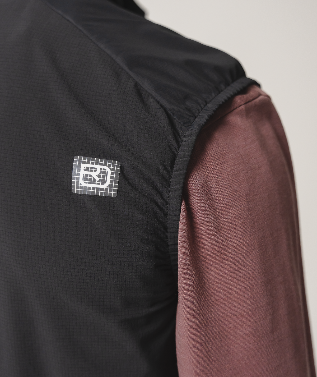 ORTOVOX SEQUENCE WIND VEST M black raven