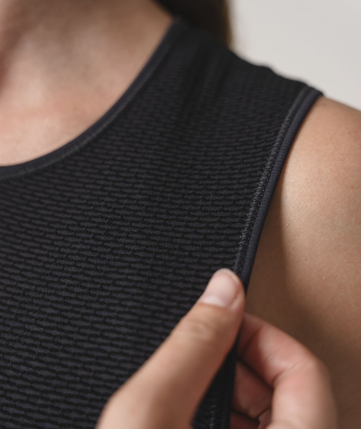 ORTOVOX SEQUENCE TANK TOP UNI black raven