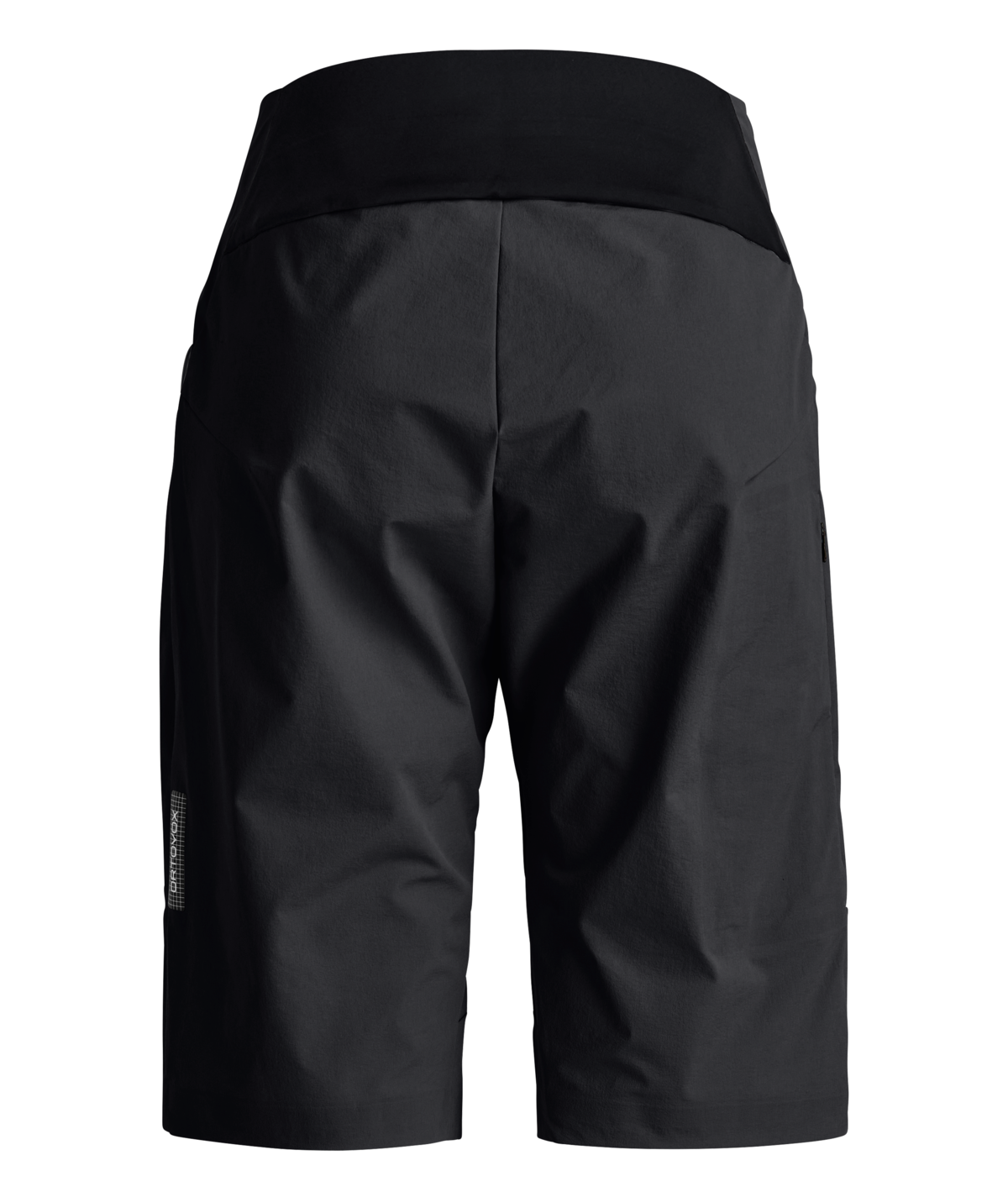 SEQUENCE TRAIL SHORTS W black raven