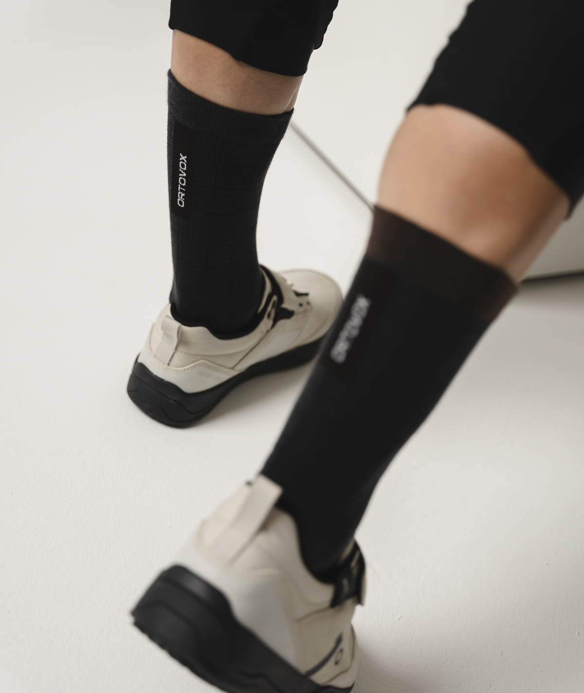 ORTOVOX MTB MID LIGHT SOCK M dark linen