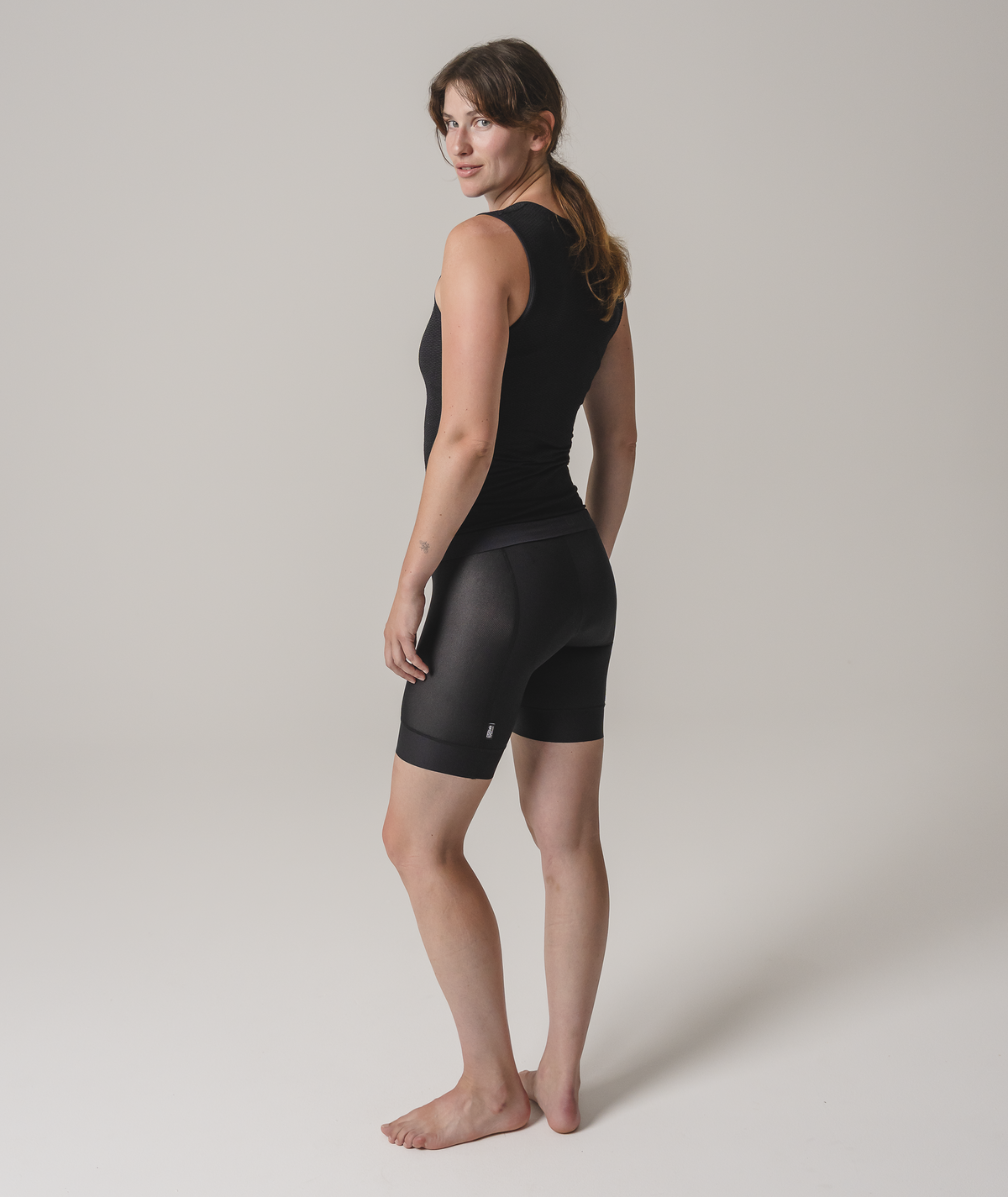SEQUENCE SHORTS LINER W black raven