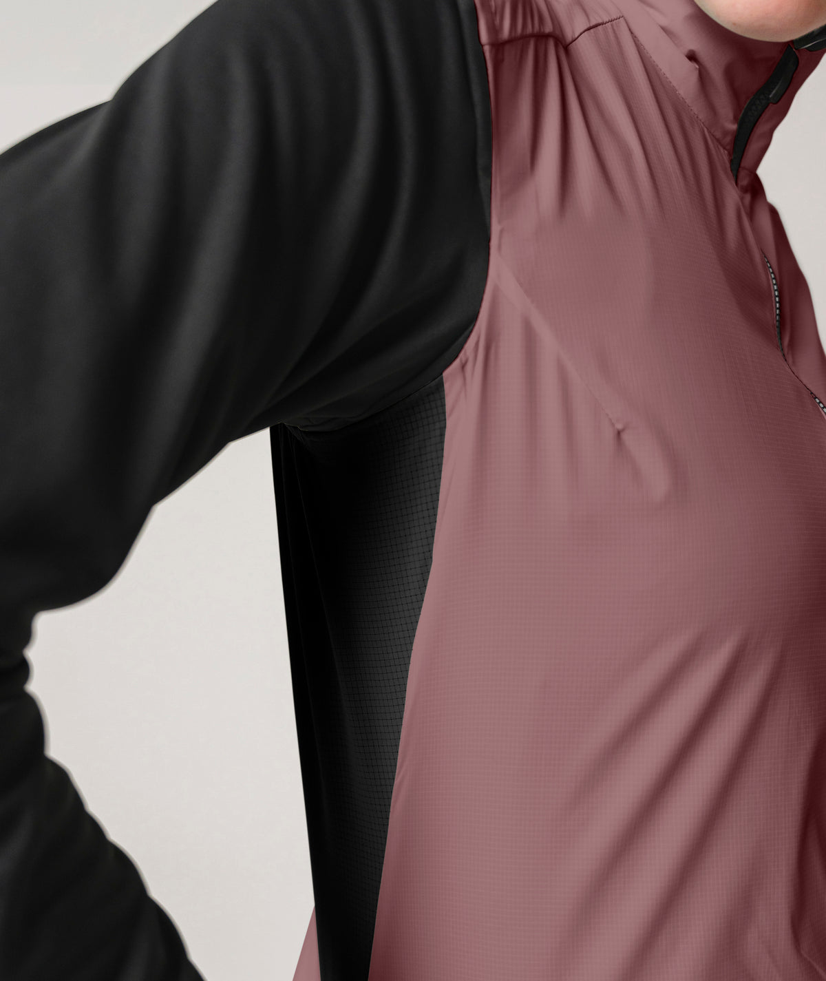 SEQUENCE WIND VEST W chestnut